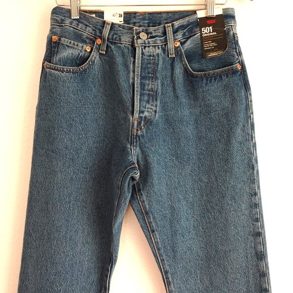 Levi's 501 Jeans Women's Size 28x30 Blue Denim Button Fly Straight Leg - Picture 2 of 12